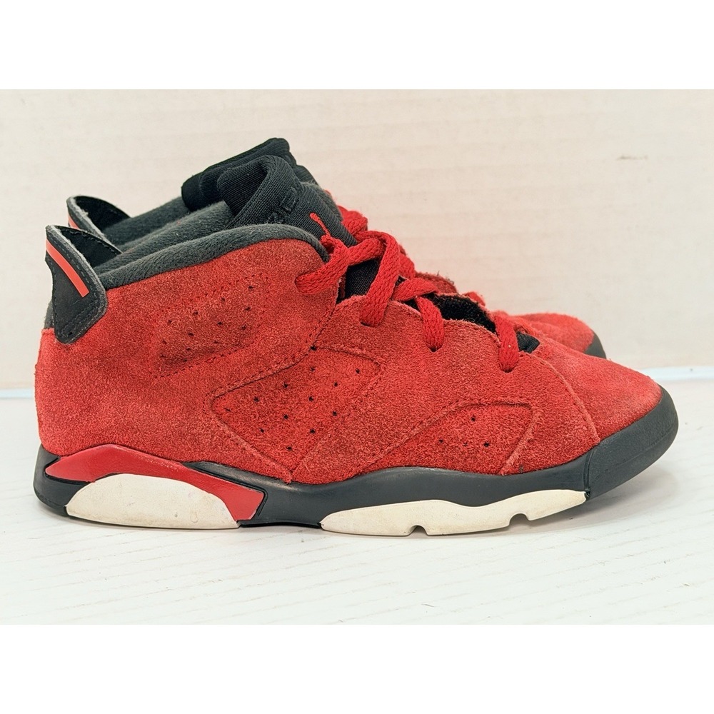 Nike Air Jordan 6 Retro Toro Boys Size 10C Red Athletic Shoe Sneakers DV3606-600